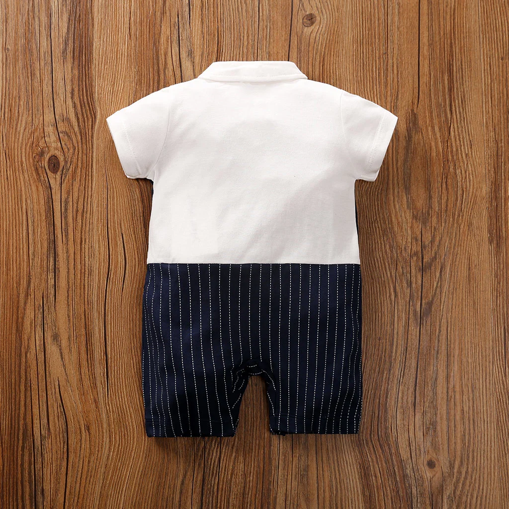 Wholesale Newborn Baby Gentleman Style Whit Stripes Baby Costumes Baby Boys Rompers